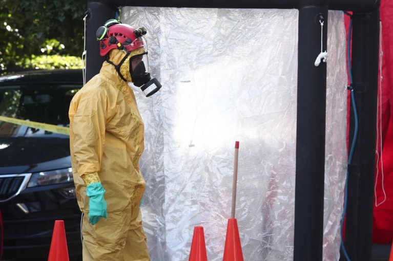 Κινητοποίηση στα ΕΛΤΑ Χαλανδρίου, βρέθηκε ύποπτος φάκελος/φωτό eurokinissi