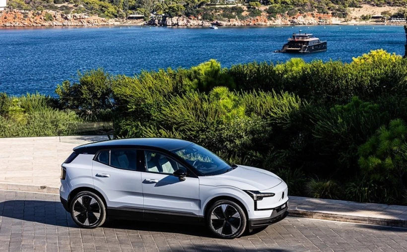 volvo-ex30-gr.jpg?v=0