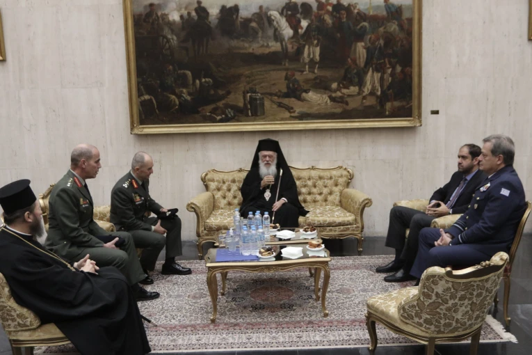 Αναγόρευση Αρχιεπισκόπου σε επίτιμο Διδάκτορα της Σ.Σ.Ε.