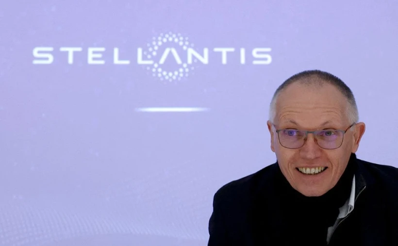carlos-tavares-stellantisceo.jpg?v=0