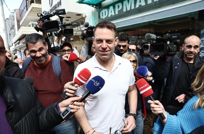 Ο Στέφανος Κασσελάκης στη Θήβα / In Time Ο Στέφανος Κασσελάκης στη Θήβα / In Time