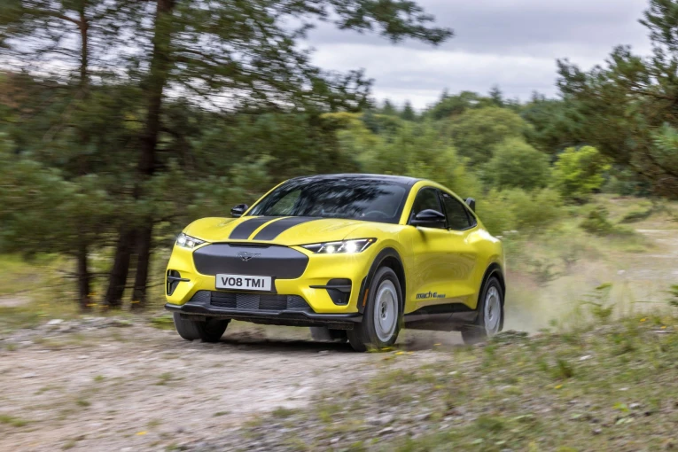 2024fordmustangmach-e-rally-05.jpg?v=0