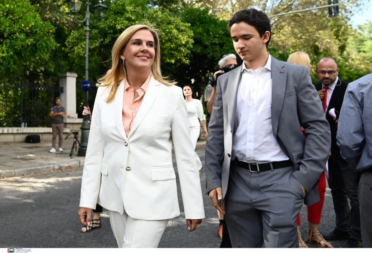 Η νέα υφυπουργός Ανάπτυξης Ζωή Ράπτη Η νέα υφυπουργός Ανάπτυξης Ζωή Ράπτη