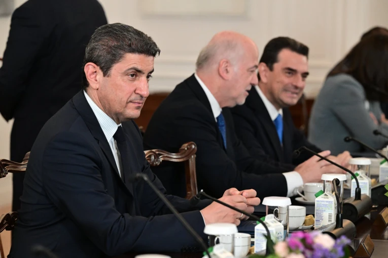 ΄Κώστας Σκρέκας, Λευτέρης Αυγενάκης, Γιώργος Φλωρίδης, τρεις υπουργοί με ισχυρές πιθανότητες αντικατάστασης / Eurokinissi