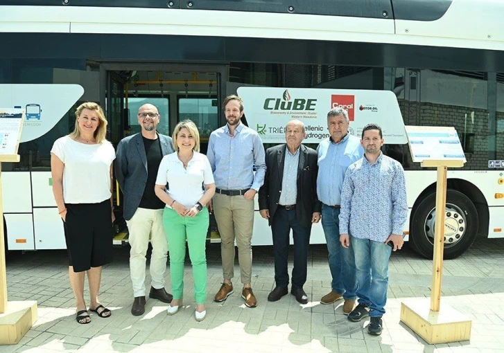 alexopoulou-hydrogen-bus.jpg?v=0