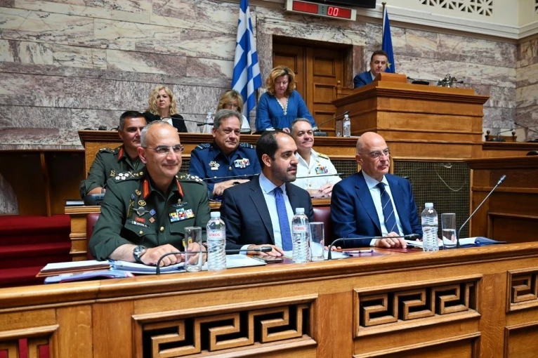 Ο Νίκος Δένδια στην Επιτροπή  Εξοπλιστικών της Βουλής