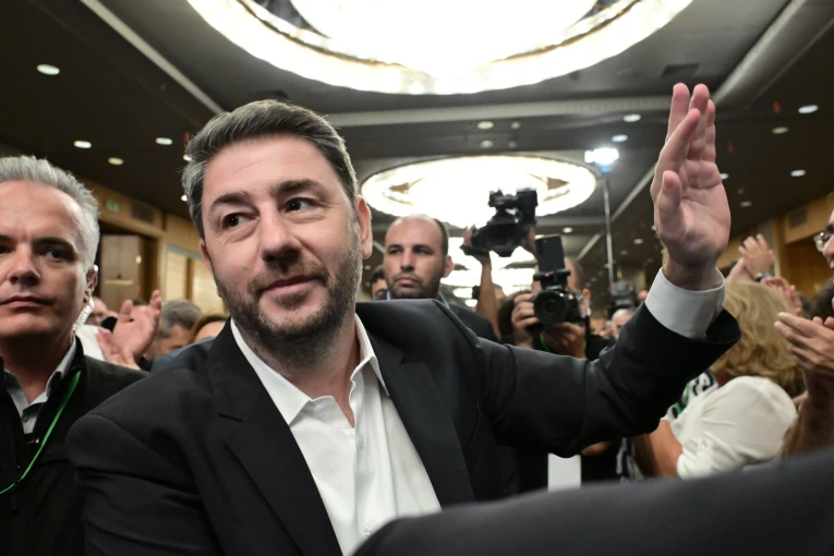 Γεμάτη από οπαδούς του Νίκου Ανδρουλάκη ήταν η αίθουσα στο Caravel όπου συνεδρίασε η Κεντρική Επιτροπή / Eurokinissi Γεμάτη από οπαδούς του Νίκου Ανδρουλάκη ήταν η αίθουσα στο Caravel όπου συνεδρίασε η Κεντρική Επιτροπή / Eurokinissi
