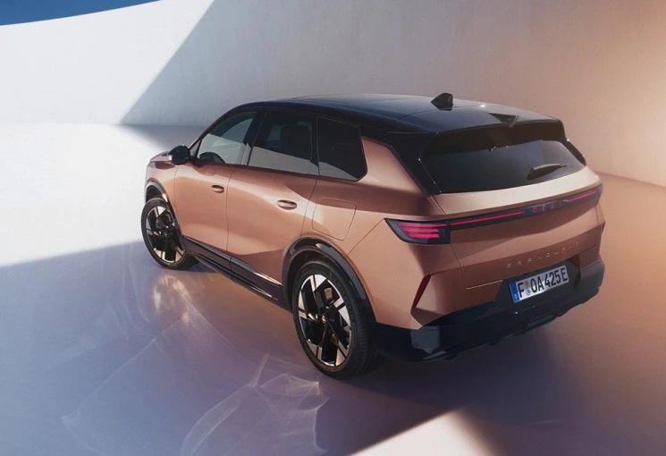 opelgrandland-1.jpg?v=0