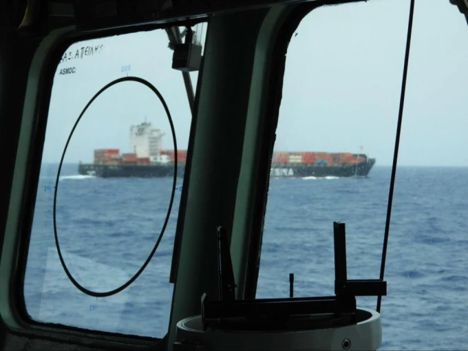 Η&nbsp;Φρεγάτα «Ψαρά» σε αποστολή προστασίας εμπορικού πλοίο στον Κόλπο του Άντεν