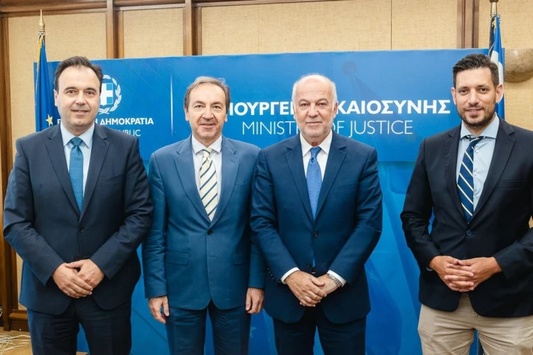 whatsapp-image-2024-07-12-at-180840.jpeg?v=0