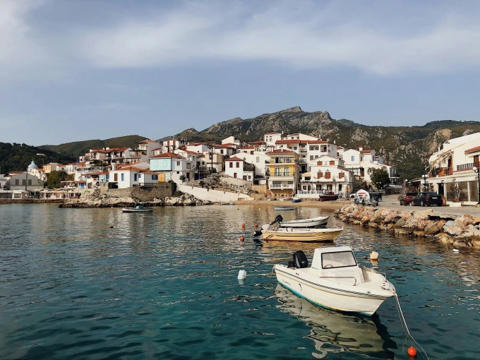 Σάμος, Anthony Picotte/Unsplash Σάμος, Anthony Picotte/Unsplash
