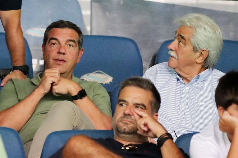 Ο Αλέξης Τσίπρας στο ΟΑΚΑ για τον αγώνα του Παναθηναϊκού με τη Λανς. Φωτό: ΒΟΛΙΤΑΚΗΣ ΣΤΕΛΙΟΣ/INTIME Ο Αλέξης Τσίπρας στο ΟΑΚΑ για τον αγώνα του Παναθηναϊκού με τη Λανς. Φωτό: ΒΟΛΙΤΑΚΗΣ ΣΤΕΛΙΟΣ/INTIME