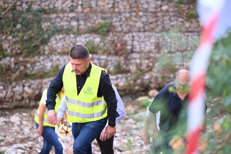 Περιφέρεια Αττικής Περιφέρεια Αττικής