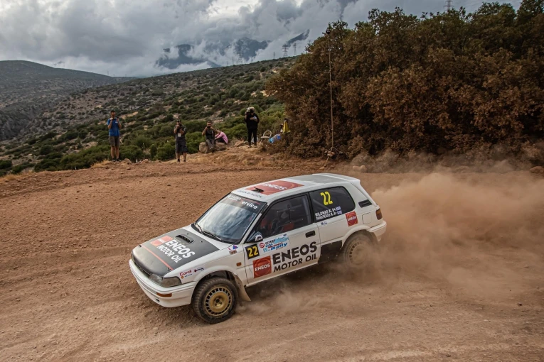 Κωνσταντίνος Μυλωνάς-Νίκος Παραπέρας (Toyota Corolla AE101)