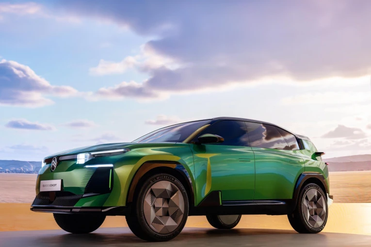 Παγκόσμια Πρεμιέρα C5 Aircross Concept Παγκόσμια Πρεμιέρα C5 Aircross Concept