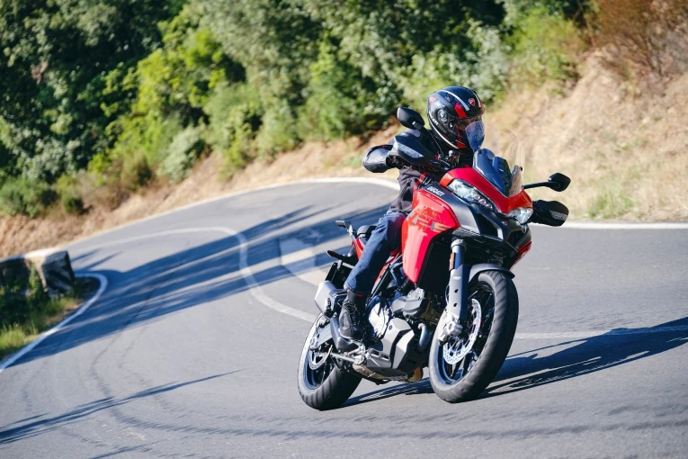 multistrada-v2-v2s.jpg?v=0