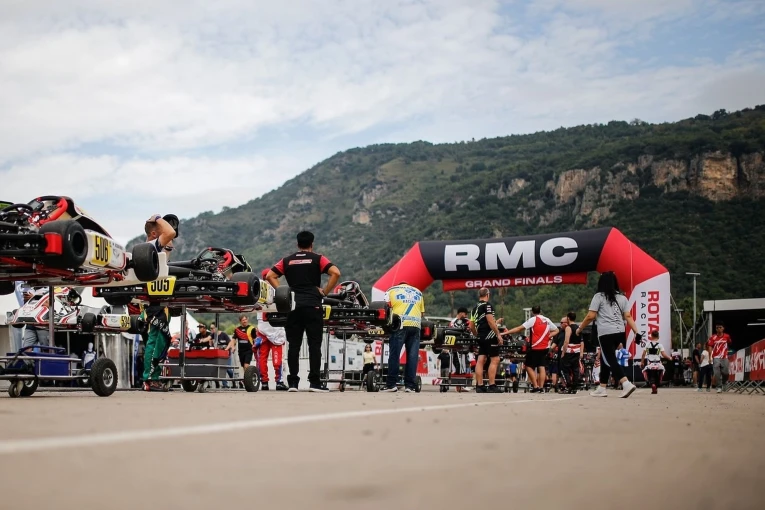 2024rotax-max-final3.jpg?v=0