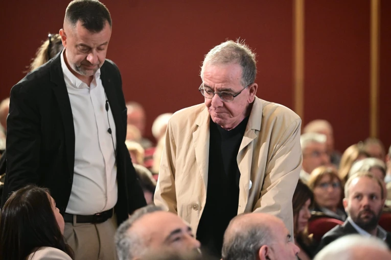 Γιάννης Μουζάλας Γιάννης Μουζάλας