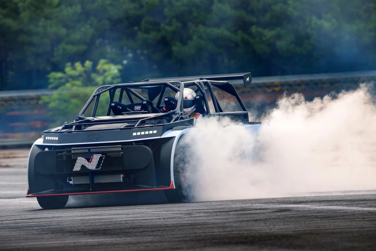 photo-3-hyundai-n-rolls-out-audacious-rn24-at-n-day-2024-paving-the-way-for-future-high-performance-evs.jpg?v=0
