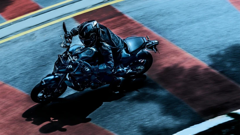 2024-yamaha-mt09as7.jpg?v=0 2024-yamaha-mt09as7.jpg?v=0