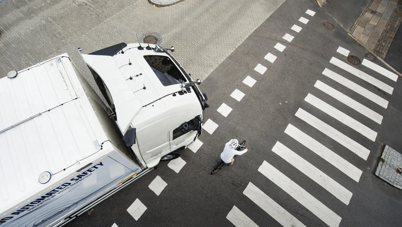 volvo-trucks-safety.jpg?v=0