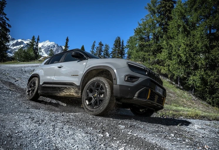 2024jeepavenger4xethenorthfaceedition1.jpg?v=0