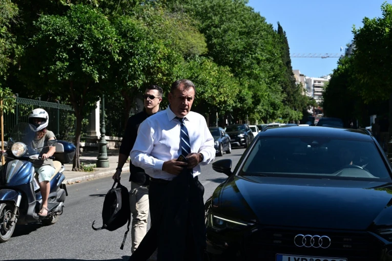          Ο υπουργός Μετανάστευσης και Ασύλου Νίκος Παναγιωτόπουλος     