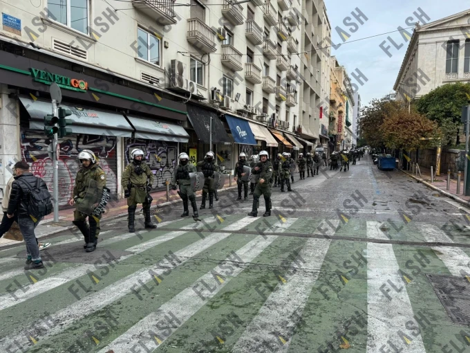 Μαθητική πορεία για τον Αλέξανδρο Γρηγορόπουλο / Φωτογραφία: Γιάννης Κέμμος / flash.gr