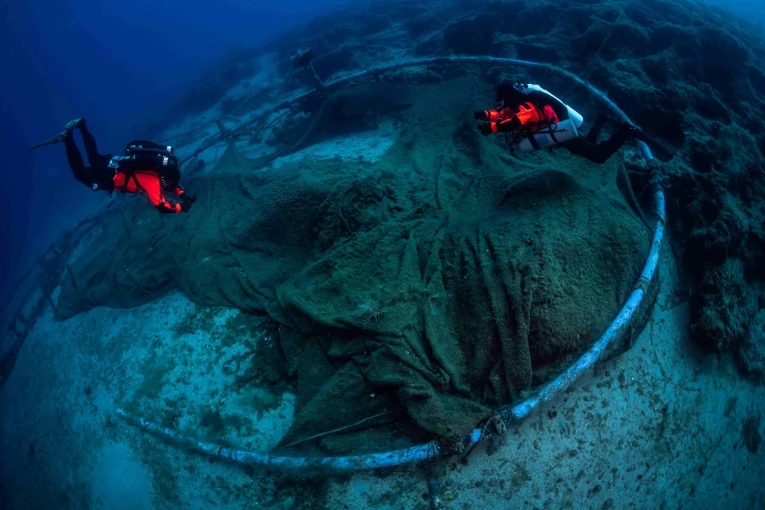 hyundai-x-healthy-seas-2.jpg?v=0