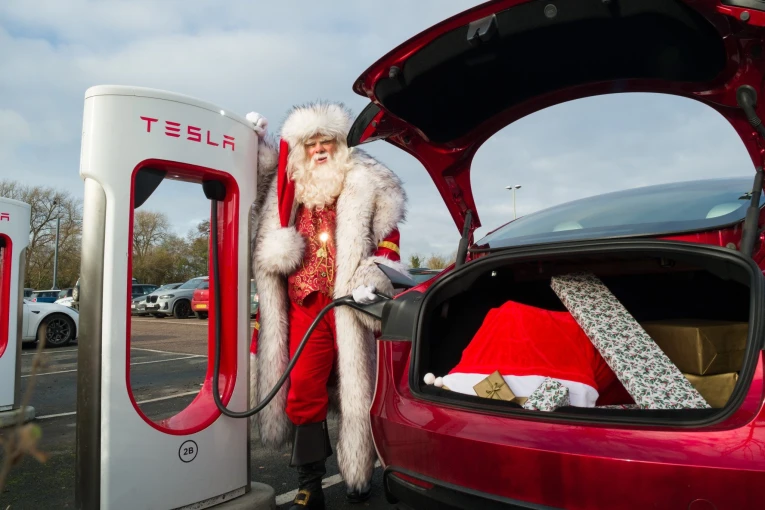 snow-driving-eleccharge1.jpg?v=0