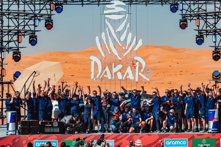 ford-raptor-t1-dakar-rally-2025-08.jpg?v=0