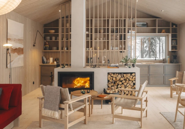 339588-volvo-cross-country-winter-cabin-swedish-lapland.jpg?v=0 339588-volvo-cross-country-winter-cabin-swedish-lapland.jpg?v=0