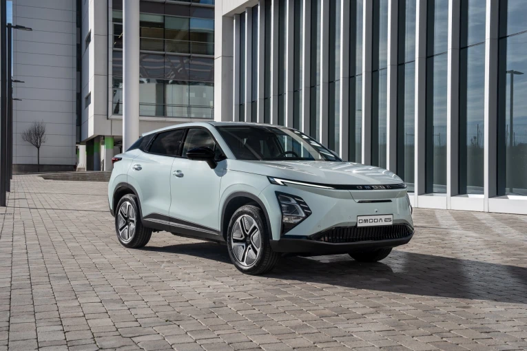 Omoda E5
