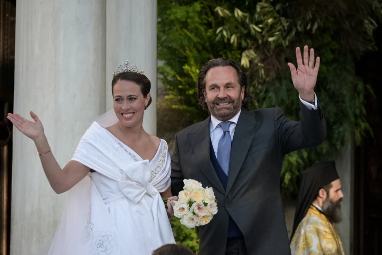 Η Νίνα Φλορ την ημέρα του γάμου της / Eurokinissi