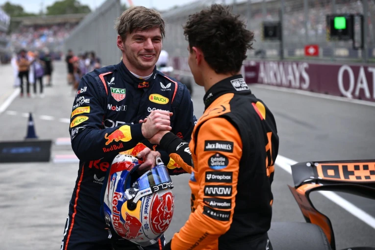 Φωτογραφία: ΑΠΕ-ΜΠΕ 2025 F1 Grand Prix Αυστραλίας Verstappen και Norris