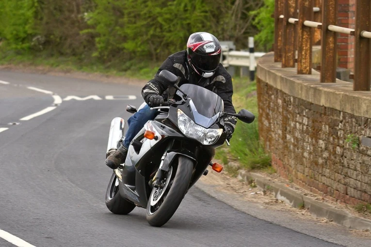 motorcyclist.jpg?v=0 motorcyclist.jpg?v=0
