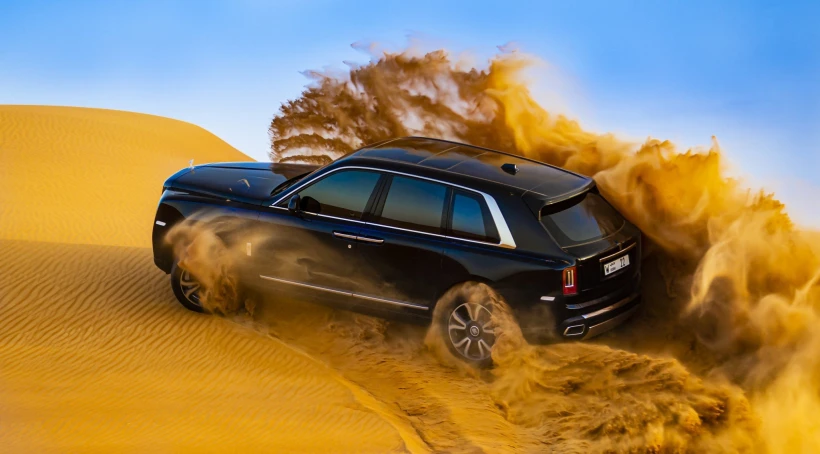 p90403712-highres-rolls-royce-cullinan.jpg?v=0