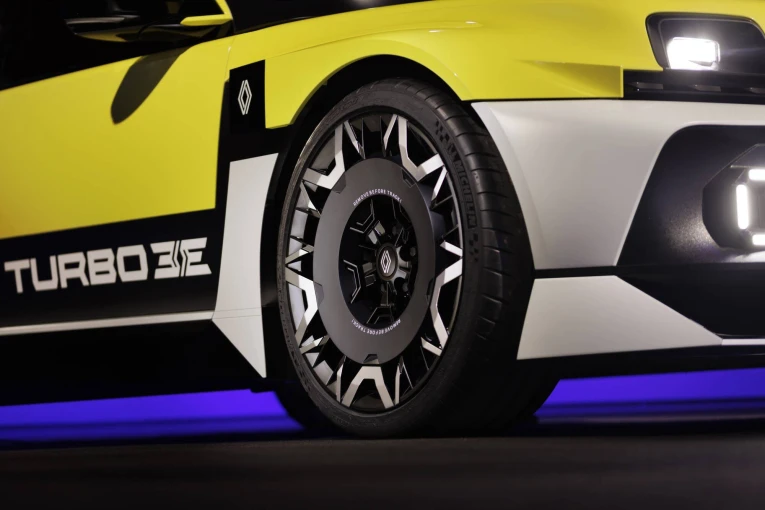 renault-5-turbo-3e-13-copy.jpg?v=0