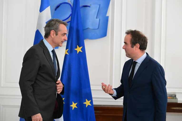 Ο Λεκορνί με τον Κυριάκο Μητσοτάκη / Φωτ.: Eurokinissi Ο Λεκορνί με τον Κυριάκο Μητσοτάκη / Φωτ.: Eurokinissi
