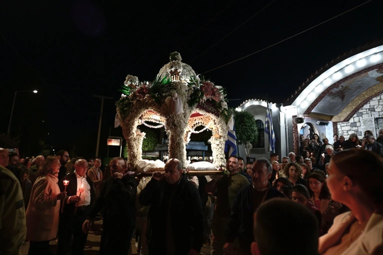 [377372] ΠΕΡΙΦΟΡΑ ΤΟΥ ΕΠΙΤΑΦΙΟΥ ΣΤΟΝ ΙΕΡΟ ΝΑΟ ΠΡΟΦΗΤΗ ΗΛΙΑ ΣΤΗΝ ΡΟΔΟΠΟΛΗ ΔΙΟΝΥΣΟΥ (ΜΙΧΑΛΗΣ ΚΑΡΑΓΙΑΝΝΗΣ/EUROKINISSI)  