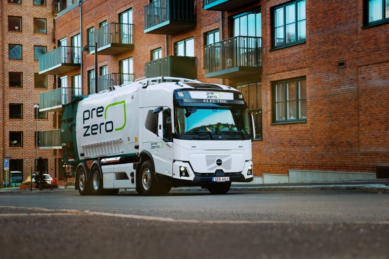 prezero-volvo-electric-6.jpg?v=0