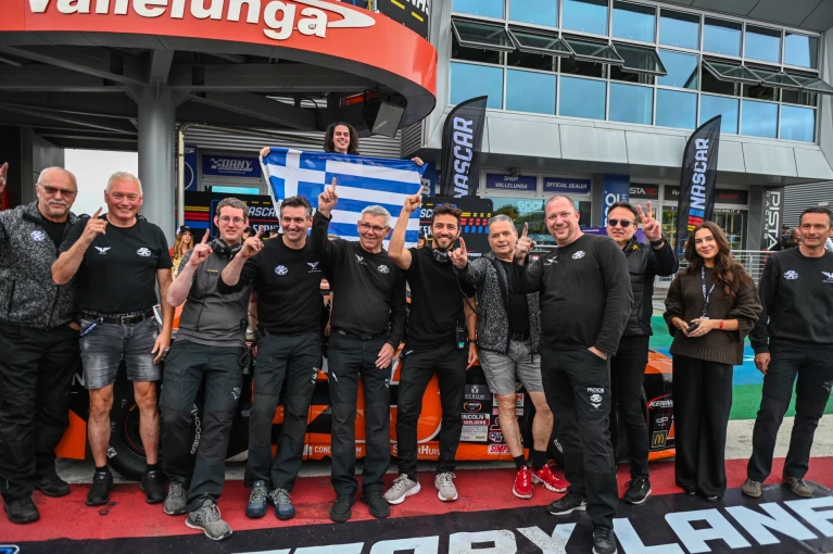 krasonis-celebrating-saturday-vallelunga.jpg?v=0