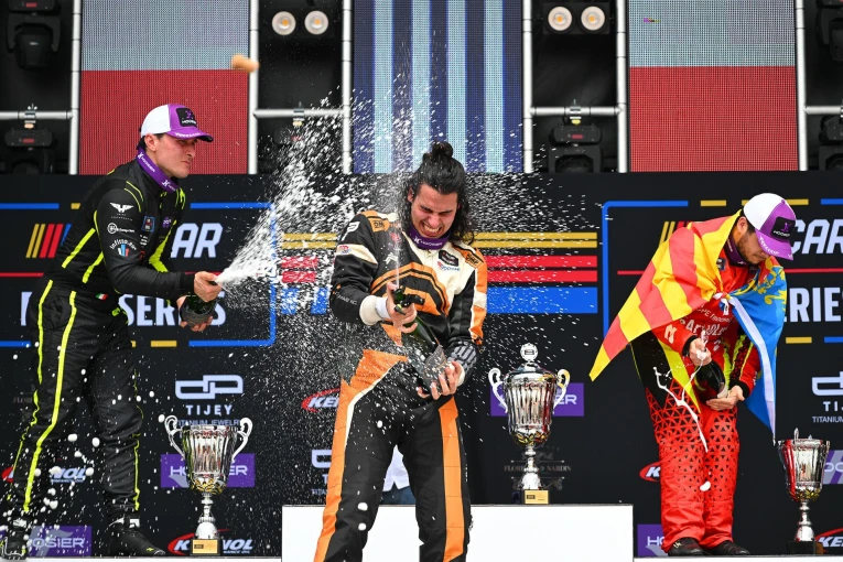 krasonis-podium-1.jpg?v=0