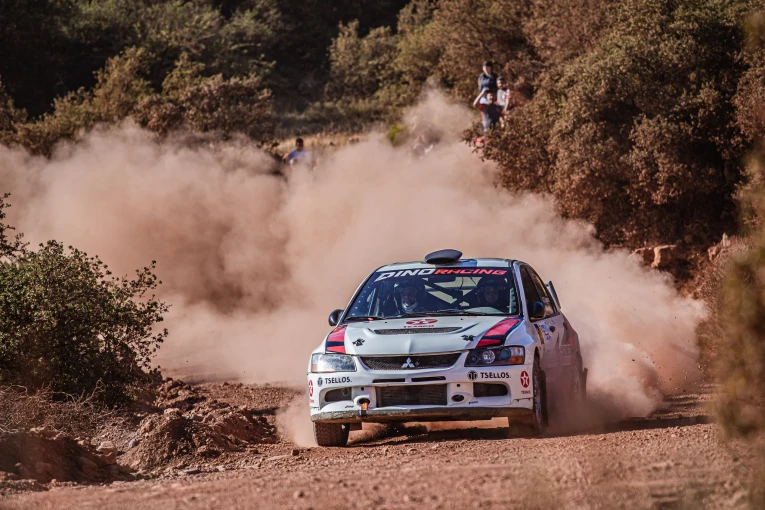 rally-stereaspreview1.jpg?v=0 rally-stereaspreview1.jpg?v=0