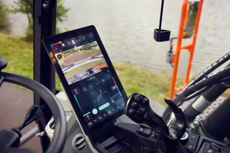 exw-ewr150f-ewr170f-stv-t4f-3-new-display-01.jpg?v=0