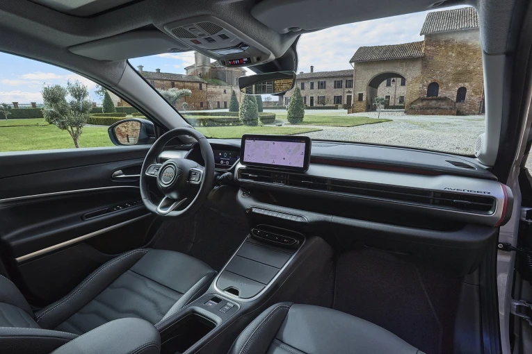 2025jeepavengere-hybridinter.jpg?v=0