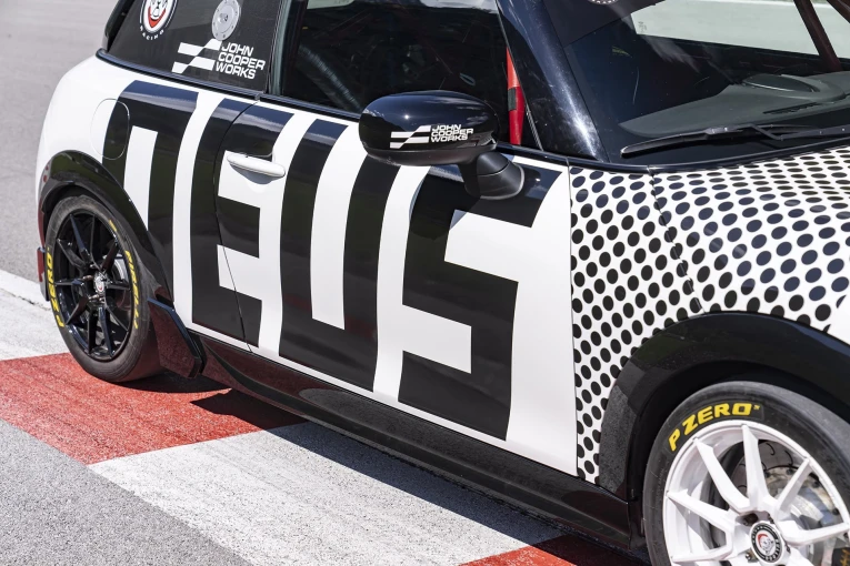 deus-minijohncooperworks1.jpg?v=0