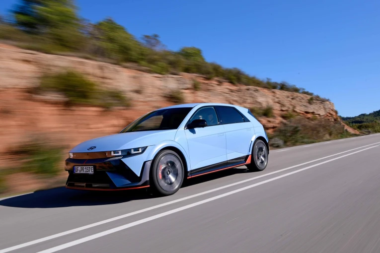 hyundai-ioniq-5-n-jpg-l.jpg?v=0 hyundai-ioniq-5-n-jpg-l.jpg?v=0