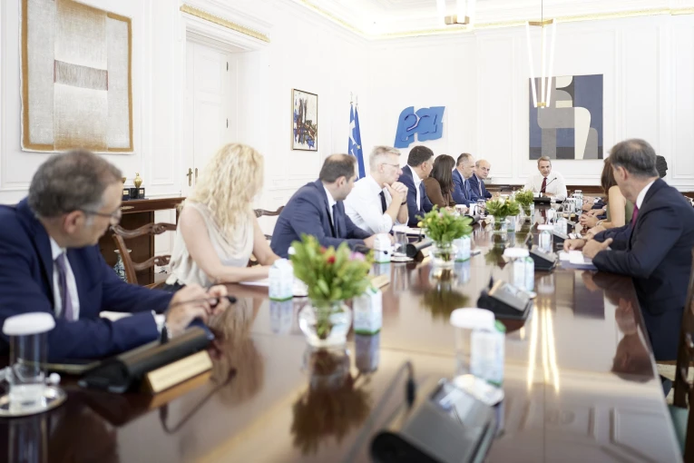 25-09-03-0004-dpn8780.jpg?v=0