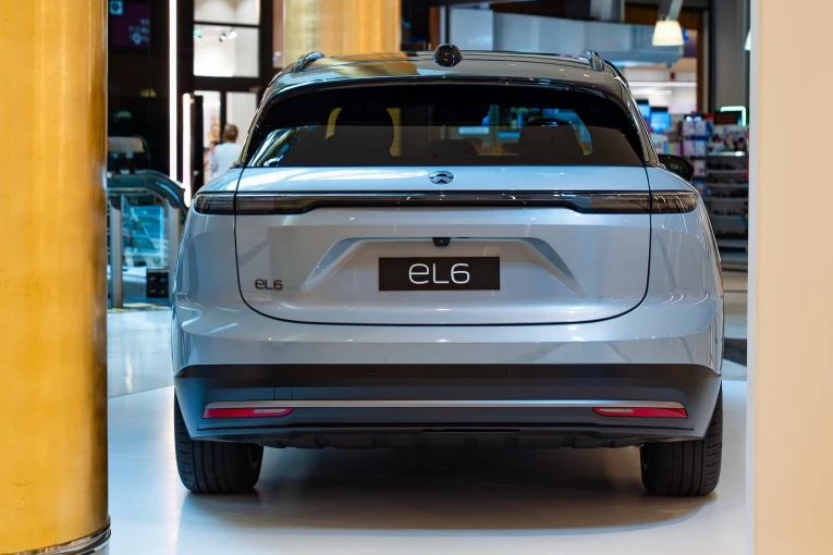 nio-el6-9309938.jpg?v=0